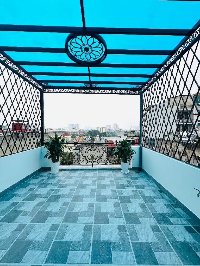 Nhà Kim Giang Thanh Xuân 40m² giá 13 tỷ - Ô tô vào nhà, thang máy hiện đại!
