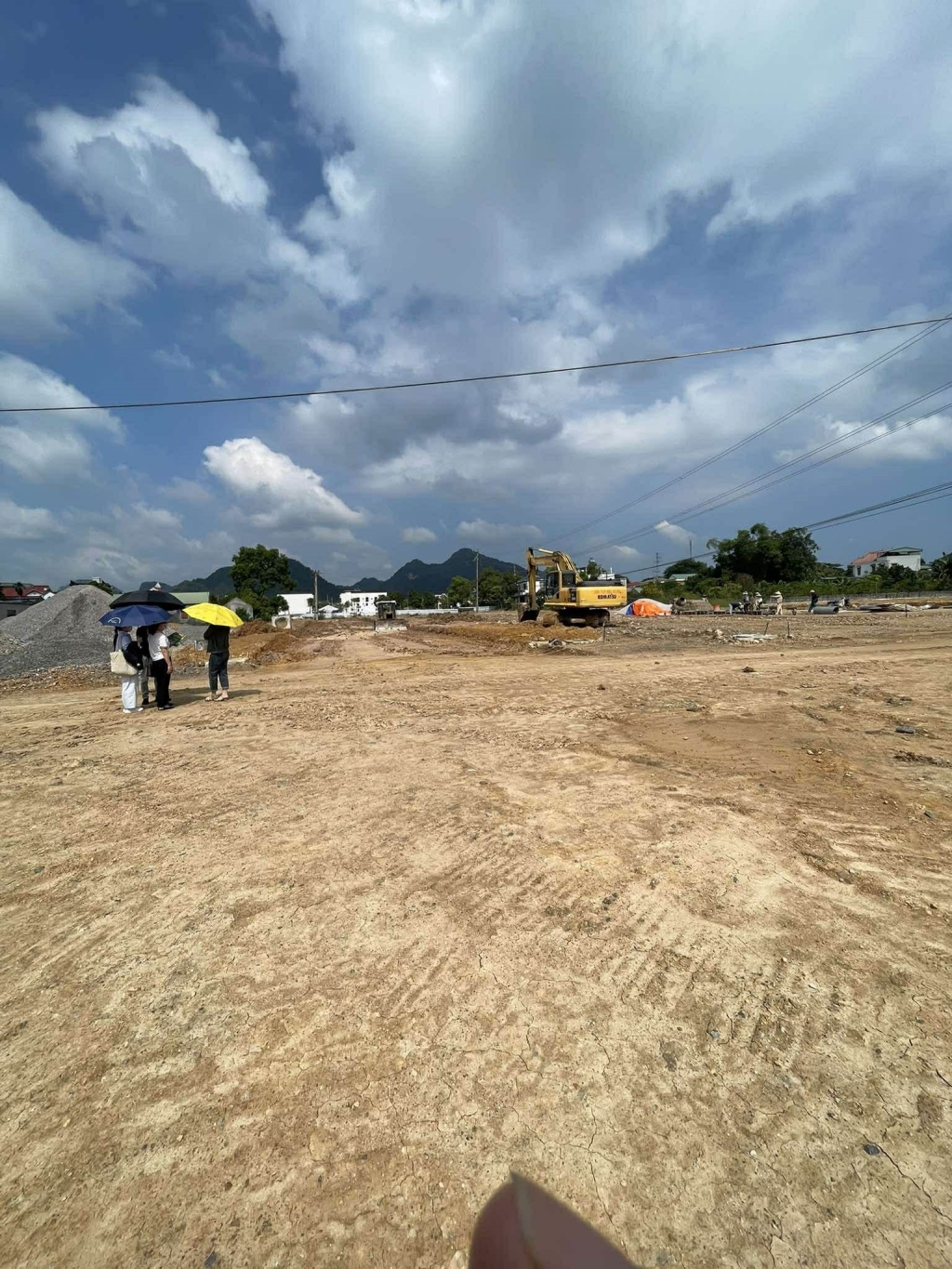 Đất nền Yên Thủy - Thị Trấn Hàng Trạm 100m² giá 1.7 tỷ - Vị trí đắc địa kinh doanh sầm uất!