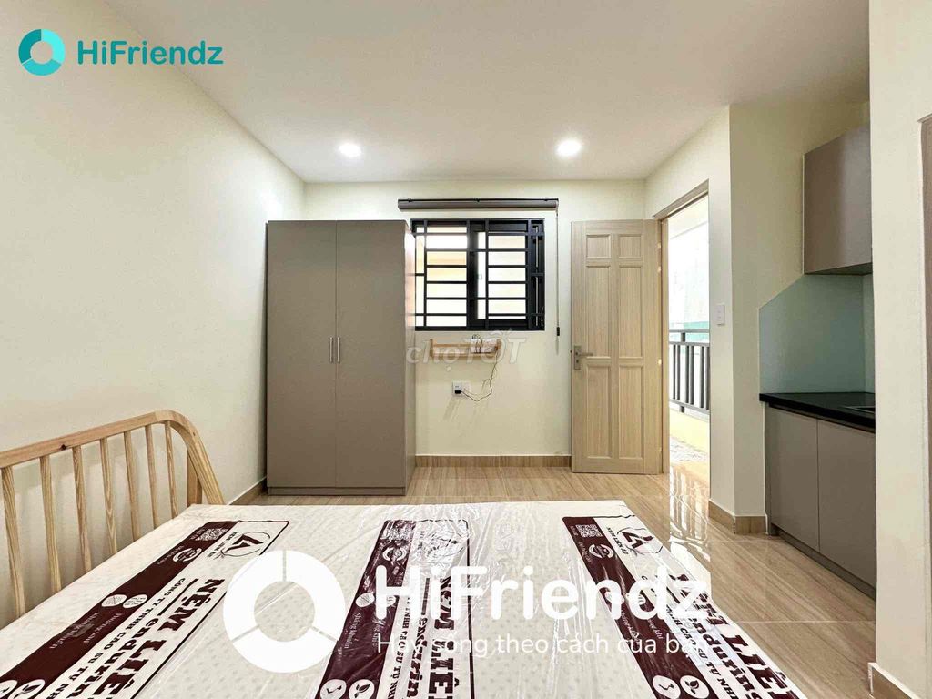 Căn hộ ban công full nội thất Quận Phú Nhuận 30m² giá 4.8 triệu - Tiện nghi đầy đủ ngay trung tâm!