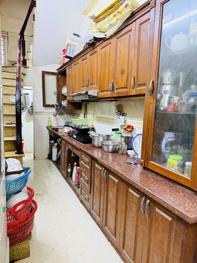 Nhà phố Khâm Thiên 38m² giá 9.7 tỷ - Kinh doanh ô tô lý thuyết, sẵn sàng giao dịch!