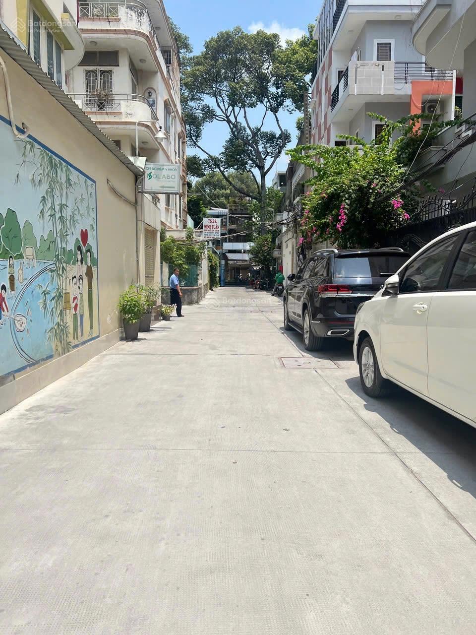 Nhà 6 tầng tại Nguyễn Trãi, Quận 1 - Giá 25.5 tỷ, Dòng tiền 180 triệu/tháng