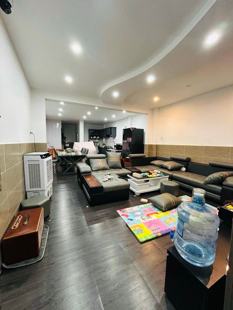 Nhà chính chủ phường 10 Tân Bình 100m² giá 8.5 tỷ - Vô ở ngay!