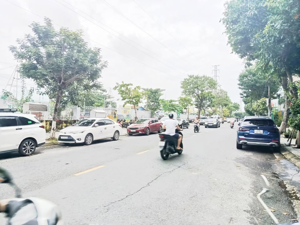 Đất mặt đường Tiểu La, Quận Hải Châu, 125m², giá 10 tỷ - Đầu tư sinh lời ngay!