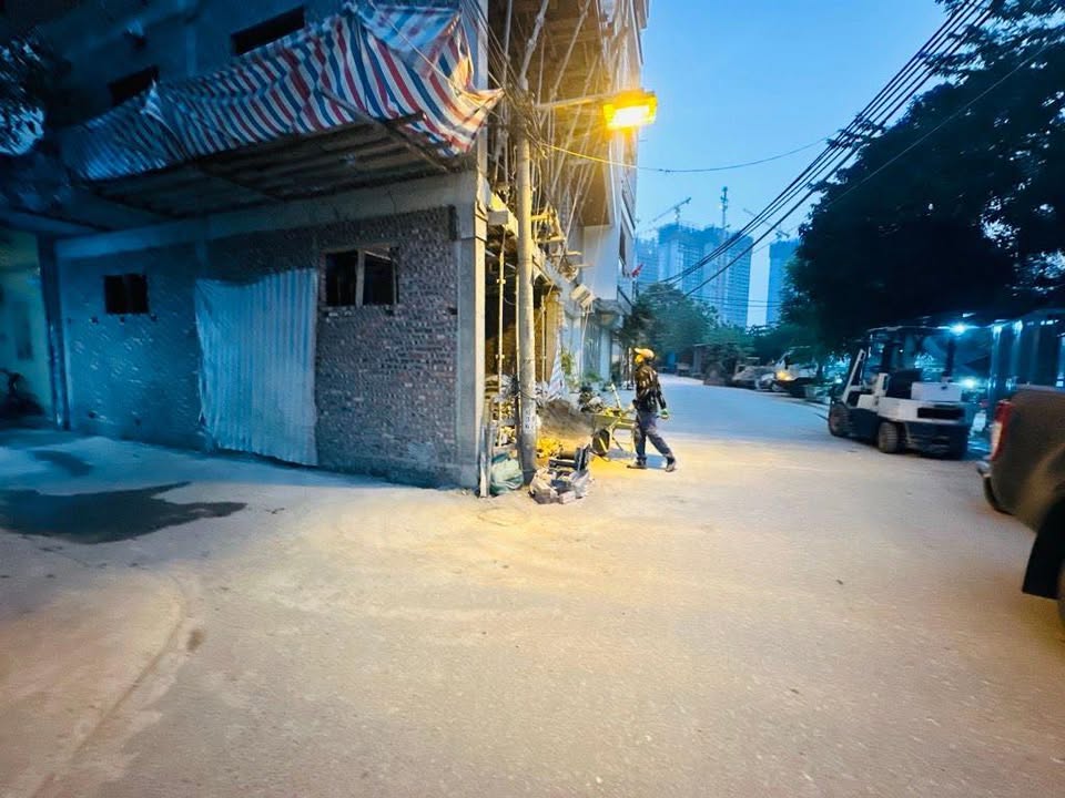 Lô Góc 46m² Đường 70, Quận Nam Từ Liêm - Ô Tô Tránh, Giá 1 Tỷ!