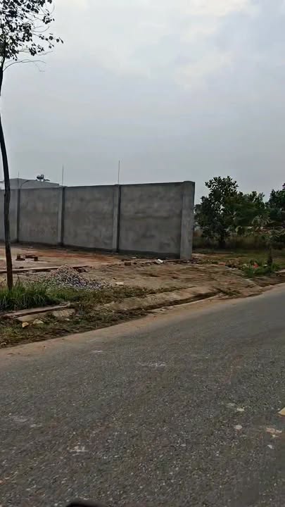 FrontHouse AI KĐT số 4 Hiệp Hòa 110m² giá 2 tỷ - Tiềm năng tăng giá cao!