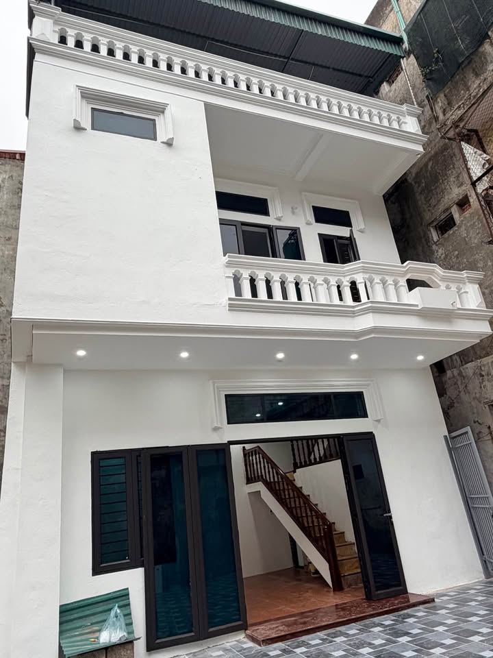 Nhà 2 tầng 1 tum Duy Tiên 105m² chỉ 3 tỷ - Gần đường Nguyễn Văn Trỗi!