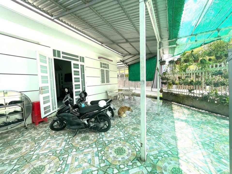 Bán nhà trệt Rạch Bến Bạ, Hưng Phú, Cần Thơ 182m² - Hướng Tây Bắc thoáng đãng