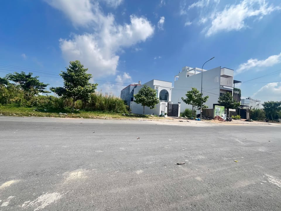 Đất nền KDC Tân Phú, Cần Thơ - Diện tích 200m², giá 5 tỷ - Sổ hồng chính chủ