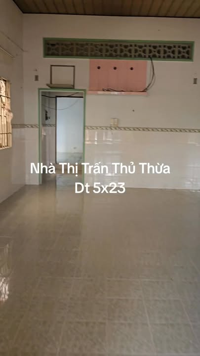 Nhà kiên cố tại Thị trấn Thủ Thừa, 115m² giá chỉ 1.25 tỷ - Cơ hội vàng cho chủ đầu tư!