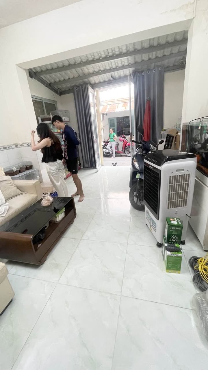 Nhà riêng Hoài Thanh, Quận 8, 47m² giá 4.3 tỷ - Dọn vào ở ngay!