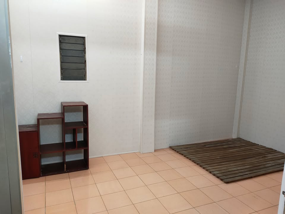 Phòng cho thuê phố Bạch Mai 20m² giá 2.7 triệu - Điện nước giá dân