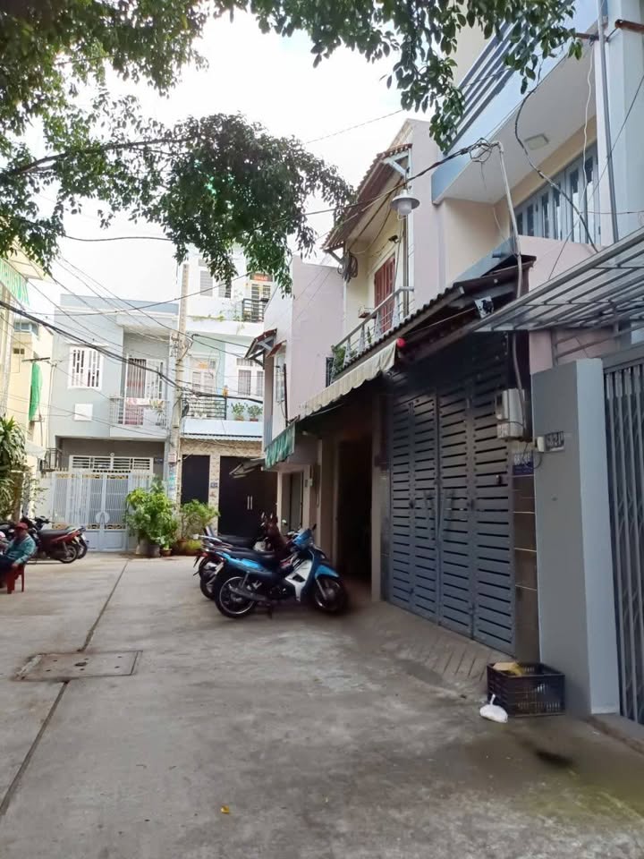 Nhà riêng Hẻm Ô Tô Đường Tên Lửa, An Lạc A, Bình Tân 60m² giá 5 tỷ - Sổ hồng chính chủ!