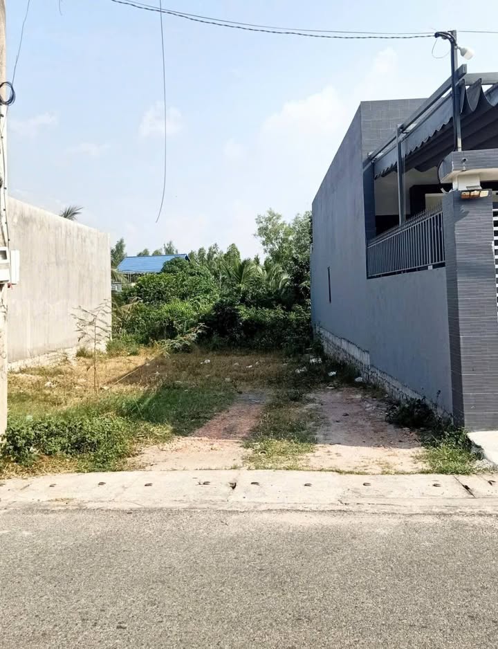 Đất mặt tiền đường Tam An, xã Long Điền, 121m² - Giá tốt, khu dân cư đông đúc!