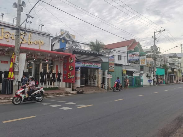 Nhà mặt tiền đường Tôn Đức Thắng, Châu Đốc 70.6m² giá 2.95 tỷ - Đầu tư sinh lời ngay!