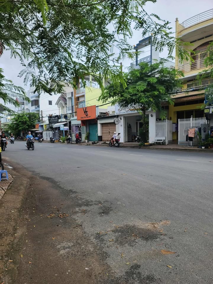 Nhà mặt tiền Trần Phú, Tân Châu 90m² giá 5 tỷ - Đầu tư sinh lời!