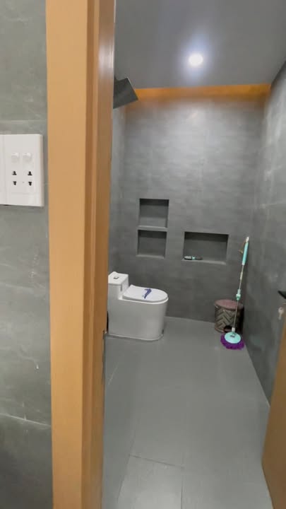 Nhà mặt tiền đường Vành Đai 2, Phường Phú Lợi 100m² giá 1.89 tỷ - Sân đậu ô tô trong nhà!