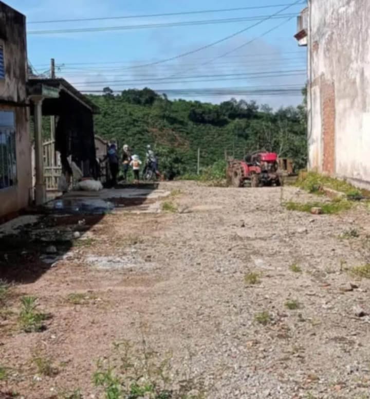 Đất thổ cư mặt tiền Quốc lộ 20, Thị trấn Di Linh, 650m² giá 2.5 tỷ - Cơ hội đầu tư tuyệt vời!