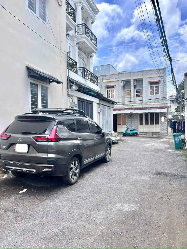 Nhà bán tại Hiệp Bình Chánh, Thủ Đức 56m², giá 6.7 tỷ - Sổ hồng hoàn công!