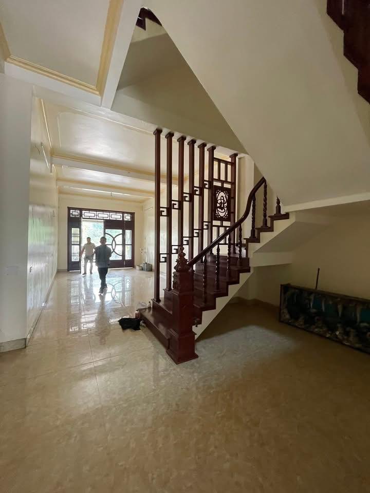 Nhà mặt đường Văn Cao, TP Nam Định 107m² giá 3 tỷ - Chính chủ bán gấp!