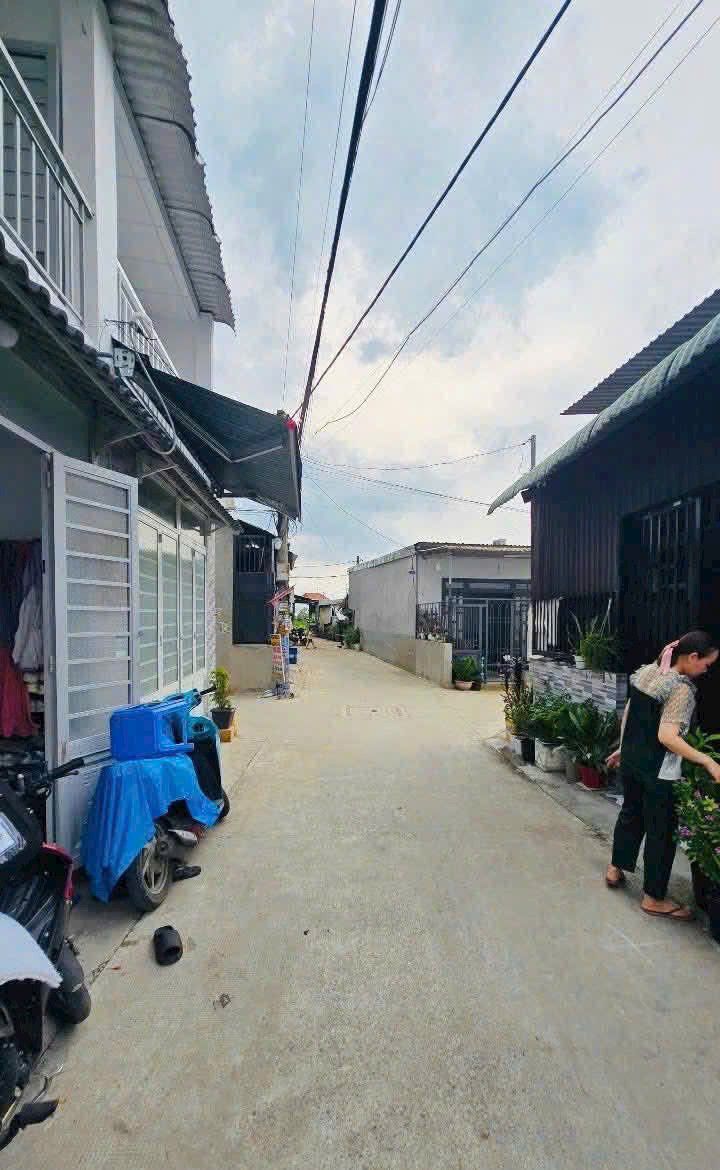 Đất nền chính chủ Ấp 5, Vĩnh Lộc B, 100m² giá 2.3 tỷ - Cơ hội đầu tư tuyệt vời!