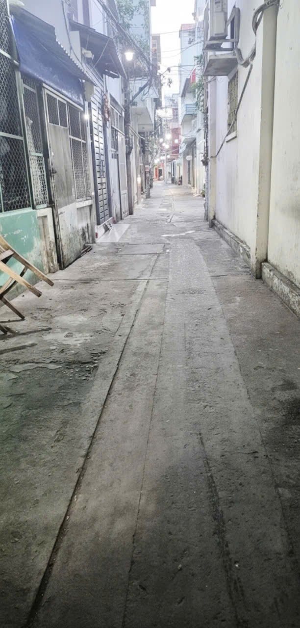 Nhà riêng hẻm xe hơi Nguyễn Trãi, Quận 5, 29m² giá chỉ 5 tỷ - Sổ hồng chính chủ!