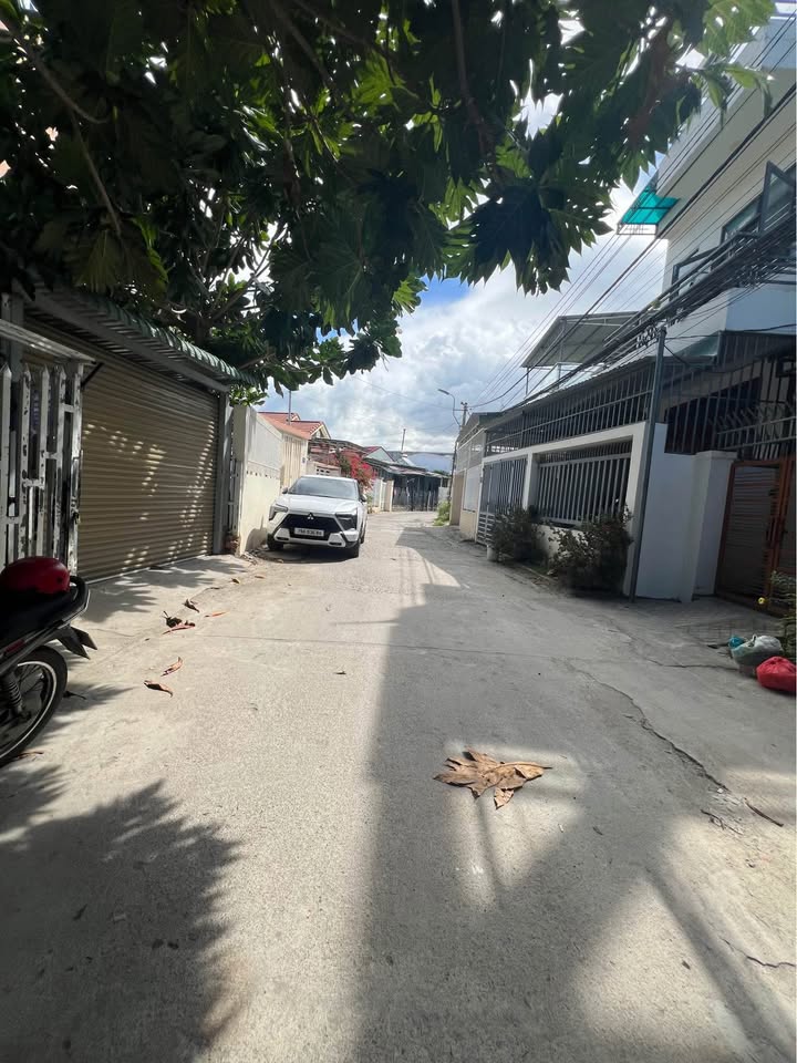 Nhà đẹp Vĩnh Thạnh, Nha Trang 105m² giá 3.49 tỷ - Kinh doanh sầm uất!