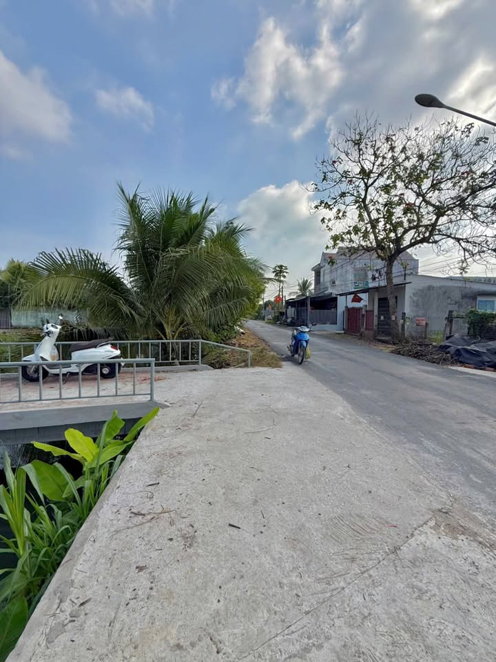 Đất nền mặt tiền Bình Lợi 135m² giá 1 tỷ - Cơ hội đầu tư hiếm có!