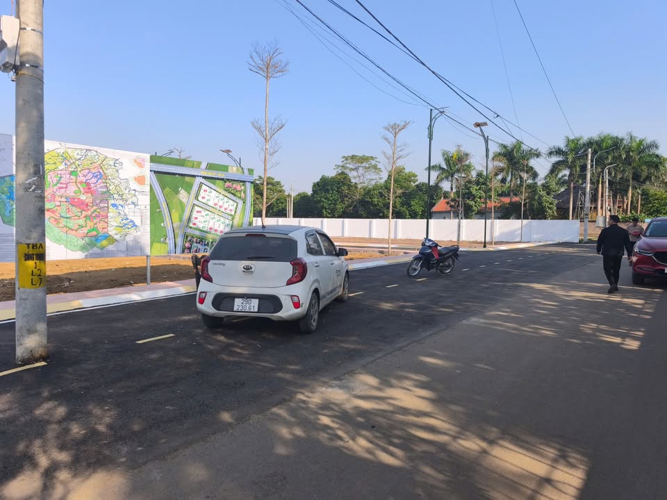 Đất nền tại Đường Hồ Tây Ba Vì, Quận Tây Hồ - 100m² giá 3 tỷ - Nơi an cư lý tưởng!