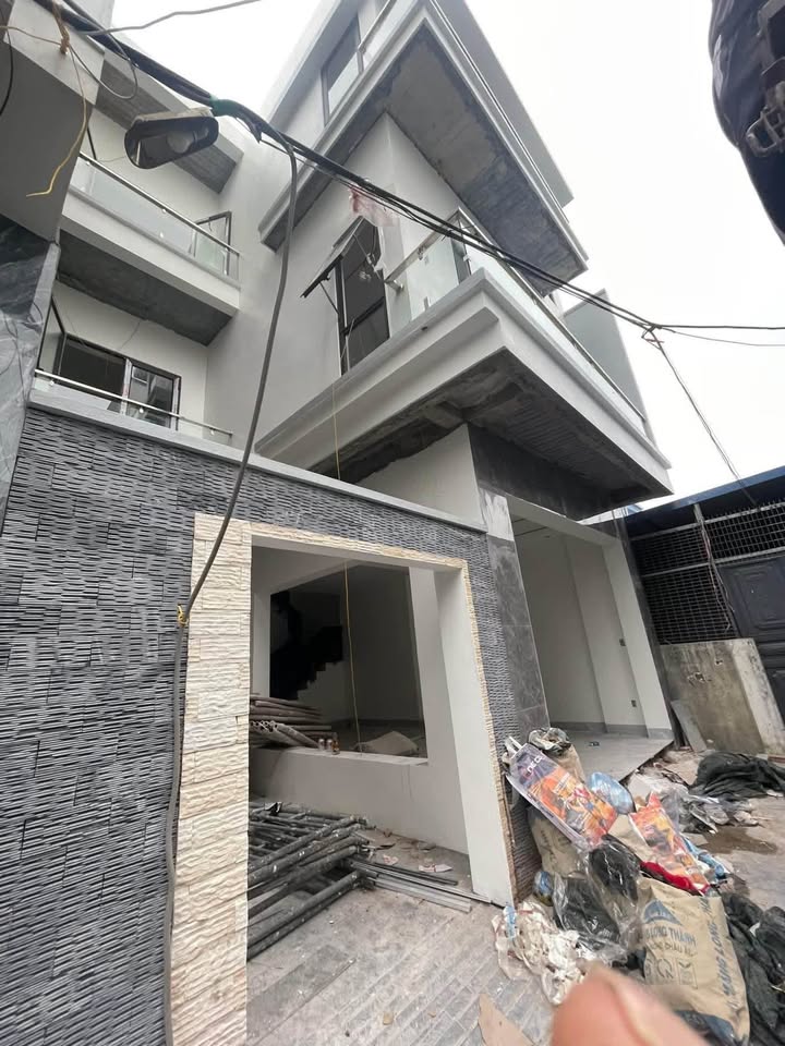 Nhà riêng Thái Bình, 68.2m² giá 2.45 tỷ - Thiết kế hiện đại, kiên cố!