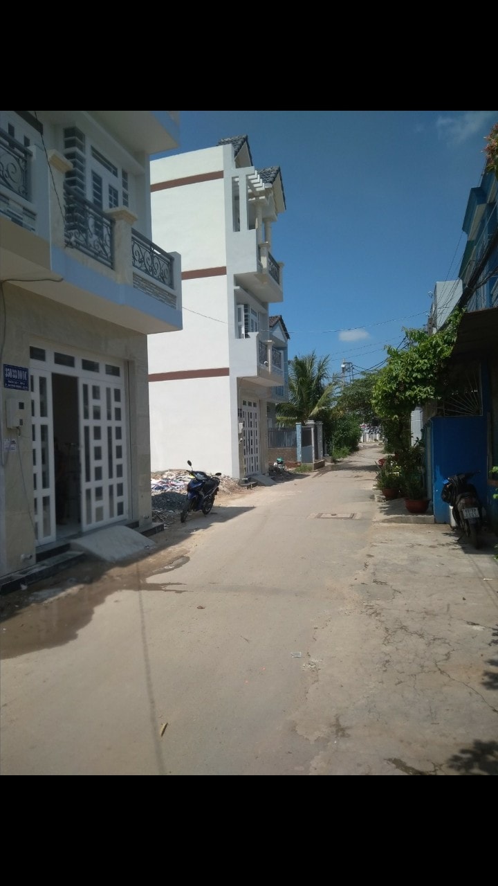 Đất nền APD25, Quận 12, 54m² giá 2.25 tỷ - Đường xe hơi thuận tiện!