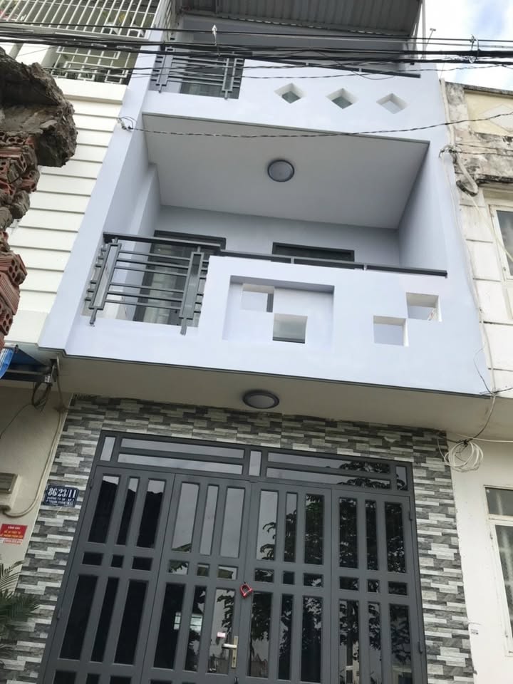 Nhà riêng hẻm xe hơi Thạnh Xuân, Quận 12, 28m² giá 1.35 tỷ - Bán gấp chính chủ!