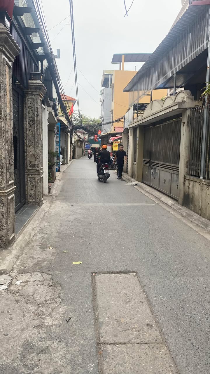 Đất nền phố Gia Quất Long Biên 34m² giá 6 tỷ - Pháp lý rõ ràng, giao dịch ngay!