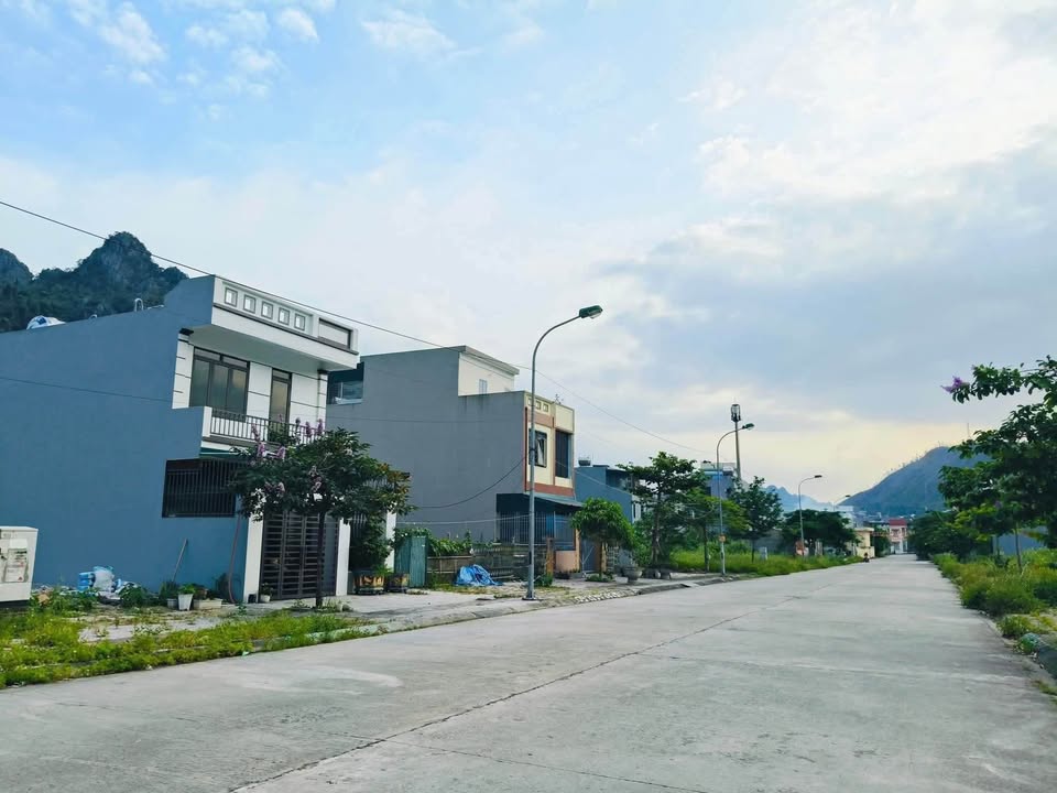 Đất nền dự án Km8 Quang Hanh 90m² giá thỏa thuận - Đầu tư sinh lời hấp dẫn!