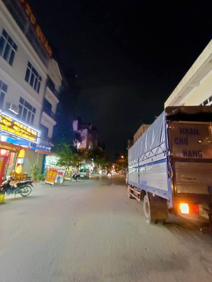 Nhà mặt phố Ngô Thì Nhậm, Quận Hà Đông, 50m², giá 31 tỷ - Kinh doanh đỉnh cao!