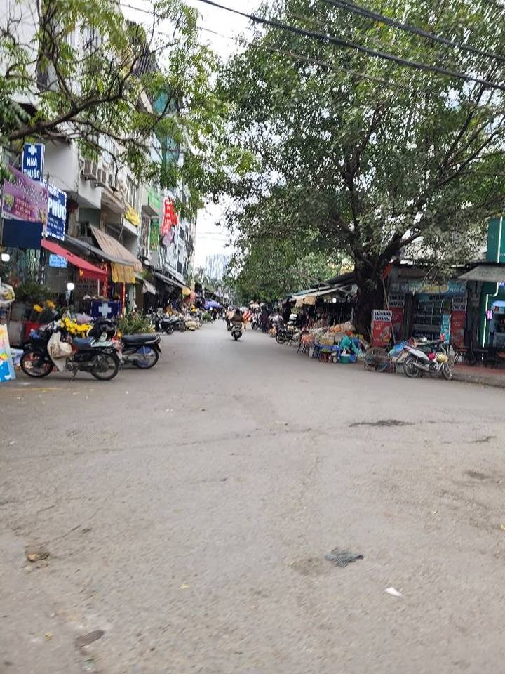 Lô đất mặt phố Tân Triều, Thanh Trì, 43m² giá 4.3 tỷ - Vị trí kinh doanh đắc địa!