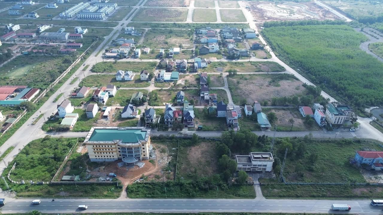 FrontHouse Nguyễn Sinh Sắc Đông Hà 104m² giá thỏa thuận - Lô duy nhất không thể bỏ qua!