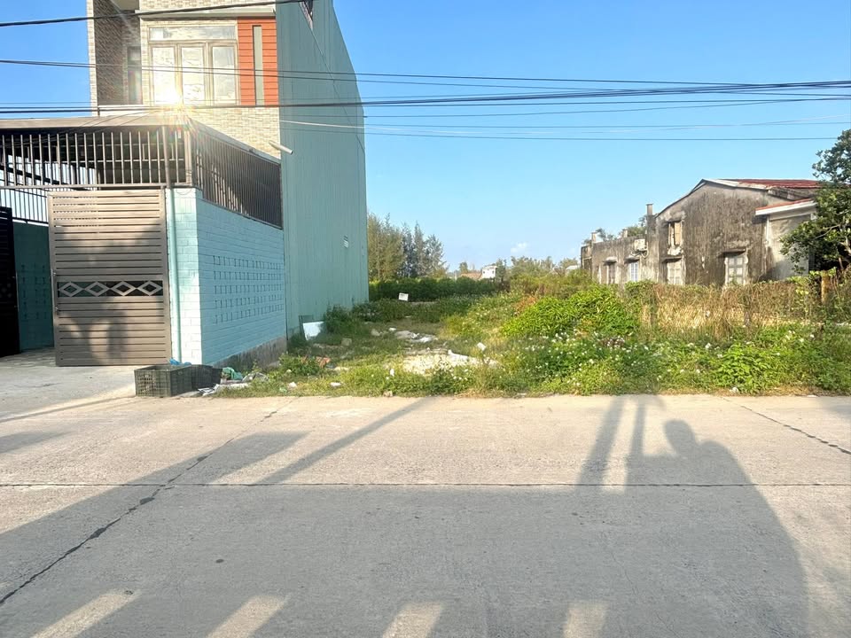 Đất nền Điện Dương 200m² giá 3 tỷ - Sổ đỏ chính chủ, gần biển!