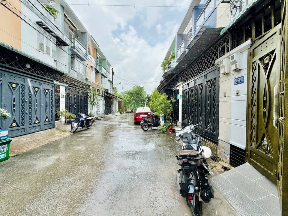 Nhà phố 3 tầng Hẻm xe hơi 6m Đường TX25 Quận 12 giá 5.25 tỷ - An ninh tốt, thiết kế đẹp!