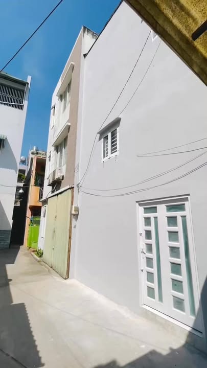 Nhà riêng 3 tầng tại Quận Tân Phú 28m² giá 3,5 tỷ - Sẵn sàng vào ở ngay!