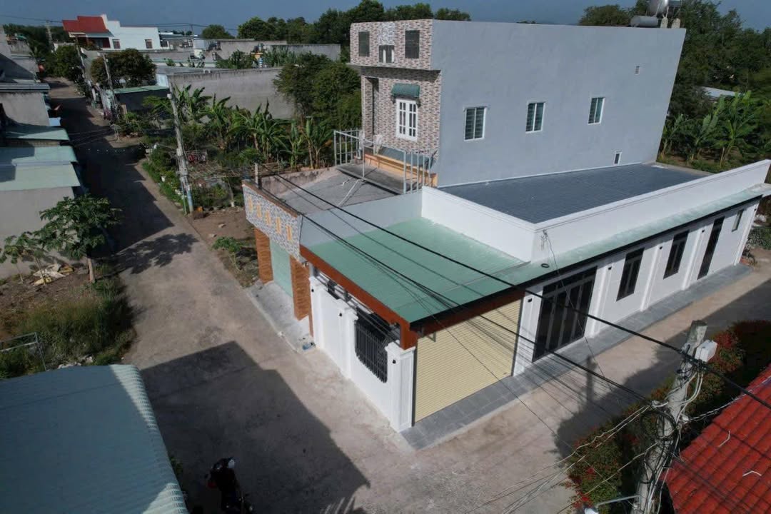 Nhà cấp 4 lô góc 2 mặt tiền An Ngãi - 100.9m² - Giá chỉ 1.89 tỷ!