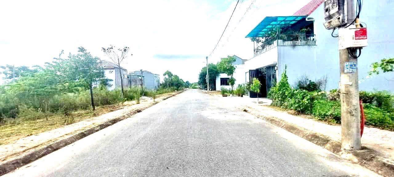 Đất nền Tây Tân Học 144m² giá 3 tỷ - Hướng Tây, đường lớn 12m rộng rãi!