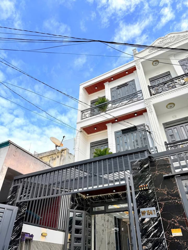 Nhà phố Trần Thị Cờ, Quận 12, 64m² giá 6.15 tỷ - Chính chủ bán gấp!