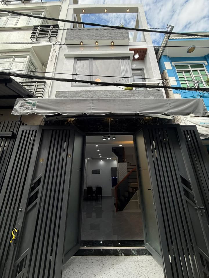 Nhà mới Đường Chánh Hưng P8 Quận 8 34m² giá 5.75 tỷ - Sổ hồng riêng chính chủ!