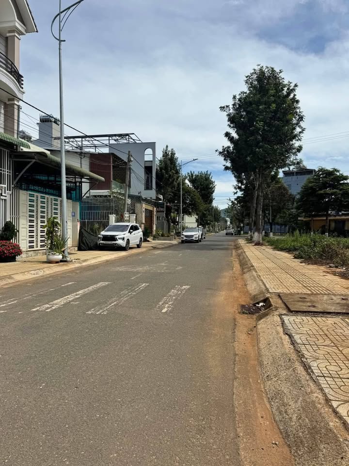 Đất nền 150m² đường Lê Đại Hành, Liên Nghĩa, Đức Trọng giá 4.4 tỷ - Đầu tư sinh lời ngay!