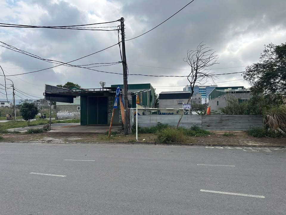 Đất mặt tiền Đoàn Thị Điểm Hạ Long 111m² giá 6 tỷ - Kinh doanh lý tưởng!