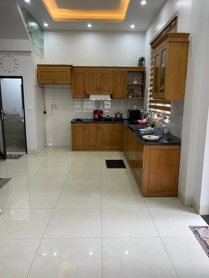 Nhà cho thuê 3 tầng tại Ngõ Nguyễn Thị Duệ, 45m² - Giá chỉ 7 triệu/tháng