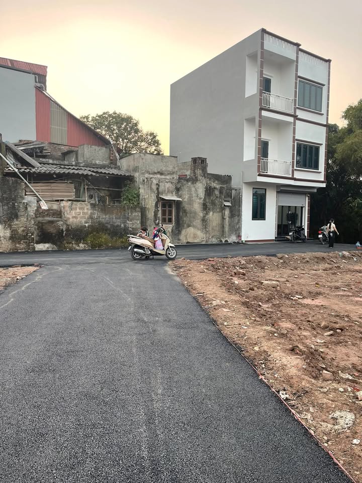 Đất nền Bạch Đằng, Phường Hiến Nam, 70m² giá 2 tỷ - Đường ô tô đỗ cửa!