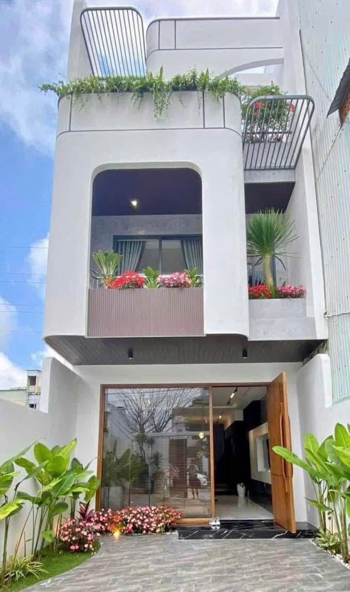 Nhà phố 2 tầng tại Tân Uyên 72m² giá 1.75 tỷ - Kinh doanh sầm uất!