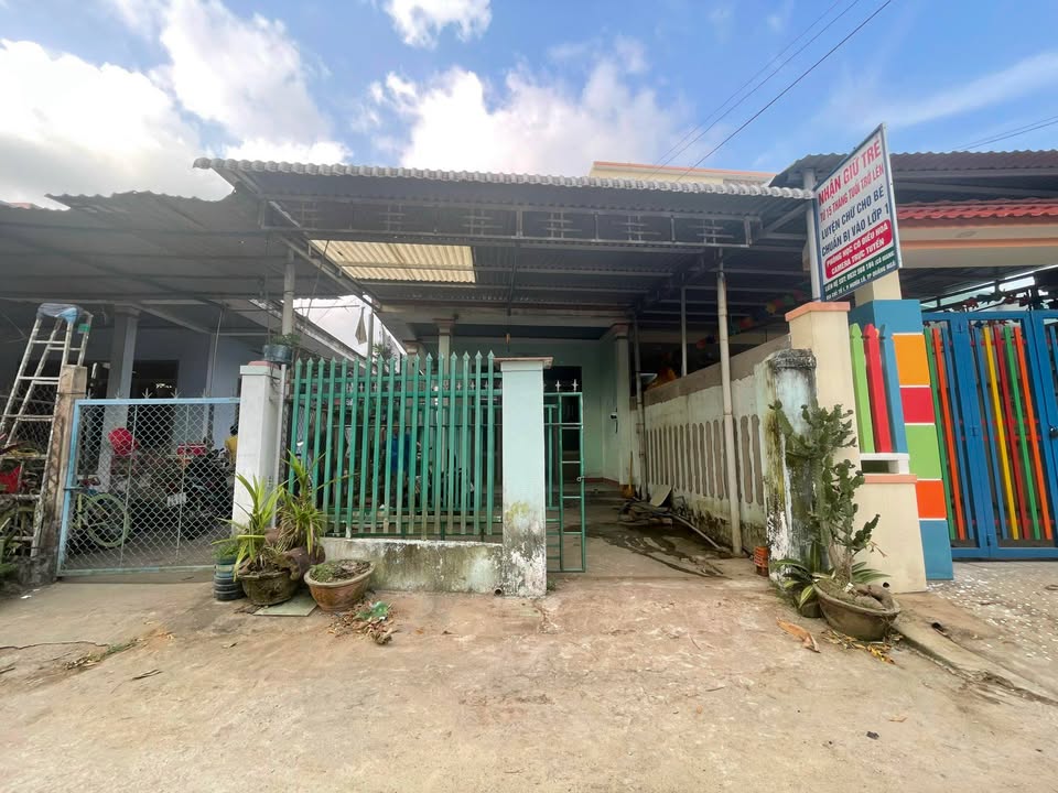 Nhà hẻm Trường Chinh, Quảng Ngãi 85m² giá 1.5 tỷ - Chính chủ bán gấp!