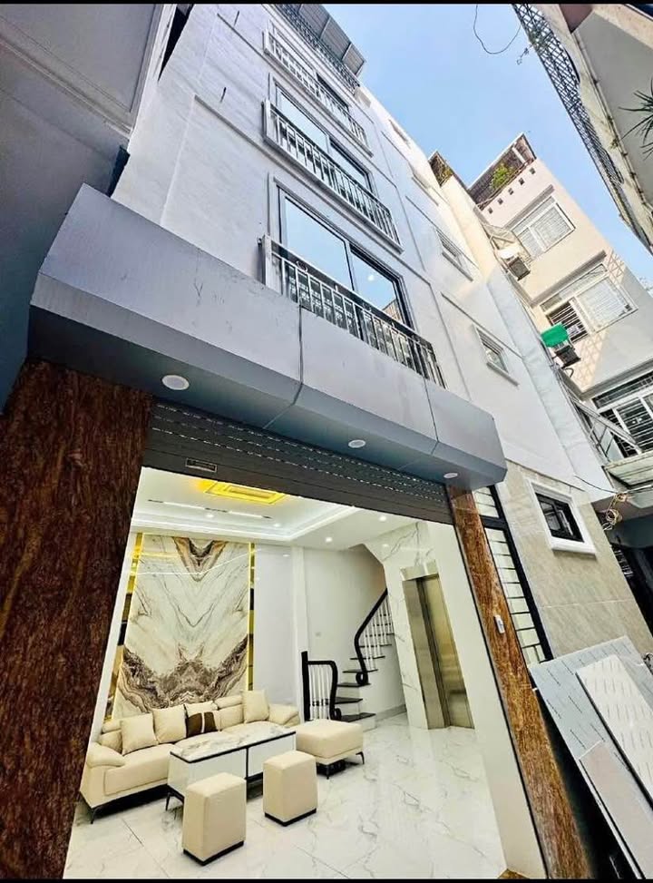 Nhà phố Phạm Văn Đồng Bắc Từ Liêm 31m² giá 8 tỷ - Tiện ích ngập tràn